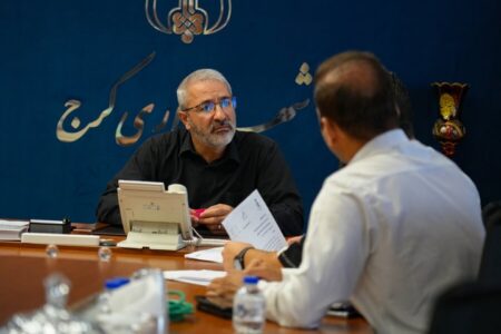 شهردار کرج با شهروندان دیدار کرد