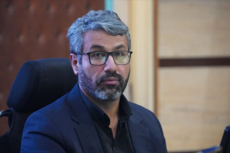 شهردار کرج باید درباره بیمه، صندوق ذخیره، حمل‌ونقل ریلی و فرهنگسرا شفاف‌سازی کند